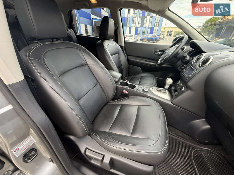 Позашляховик / Кросовер Nissan Qashqai+2 2012 в Рівному фото 46 Позашляховик / Кросовер Nissan Qashqai+2 2012 в Рівному
