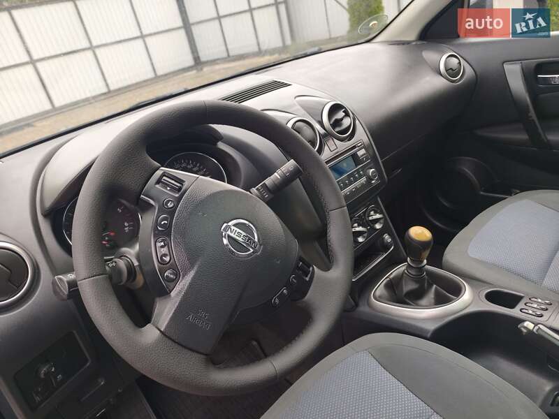 Внедорожник / Кроссовер Nissan Qashqai+2 2013 в Нововолынске фото 12 Внедорожник / Кроссовер Nissan Qashqai+2 2013 в Нововолынске
