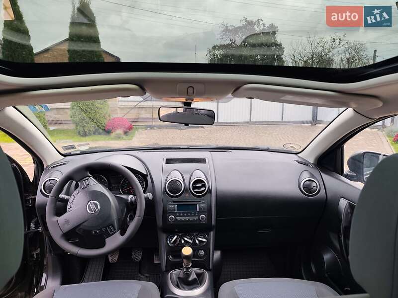 Внедорожник / Кроссовер Nissan Qashqai+2 2013 в Нововолынске фото 15 Внедорожник / Кроссовер Nissan Qashqai+2 2013 в Нововолынске
