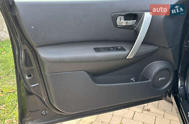 Внедорожник / Кроссовер Nissan Qashqai+2 2011 в 