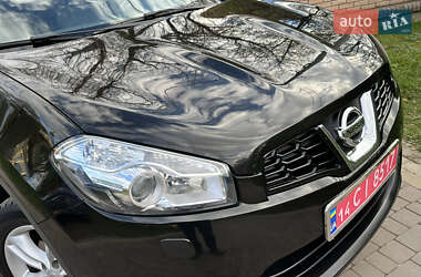 Внедорожник / Кроссовер Nissan Qashqai+2 2011 в 