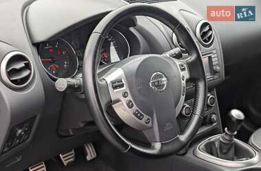 Внедорожник / Кроссовер Nissan Qashqai+2 2012 в 