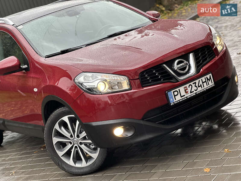 Внедорожник / Кроссовер Nissan Qashqai+2 2010 в Виннице