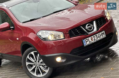 Внедорожник / Кроссовер Nissan Qashqai+2 2010 в 