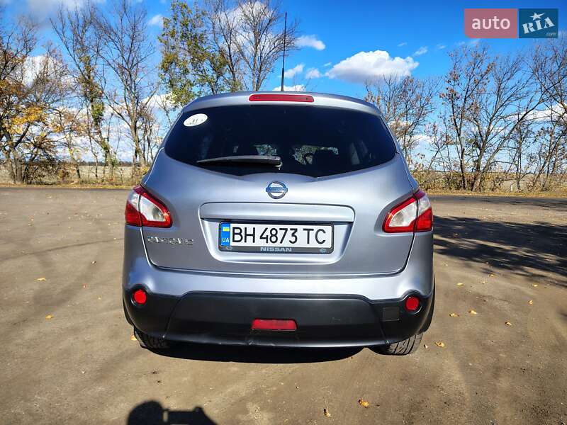 Внедорожник / Кроссовер Nissan Qashqai+2 2010 в Одессе фото 6 Внедорожник / Кроссовер Nissan Qashqai+2 2010 в Одессе