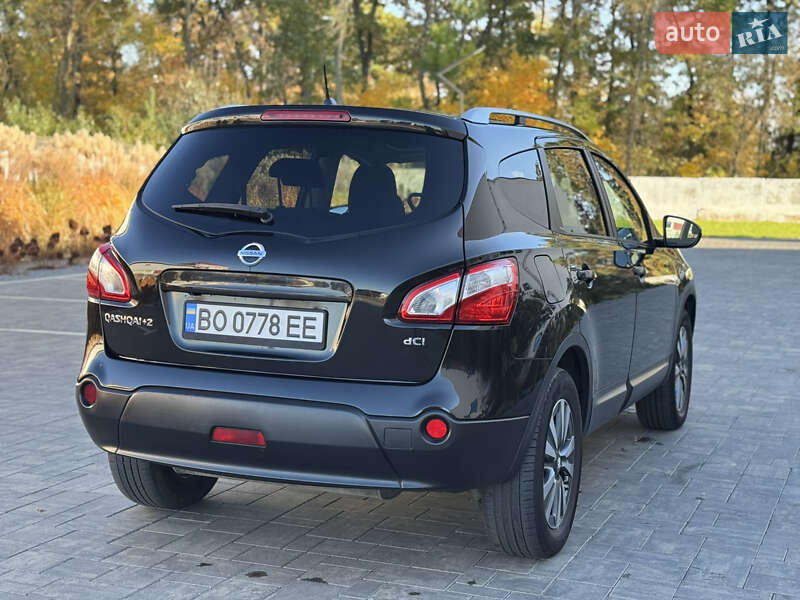 Внедорожник / Кроссовер Nissan Qashqai+2 2010 в Луцке