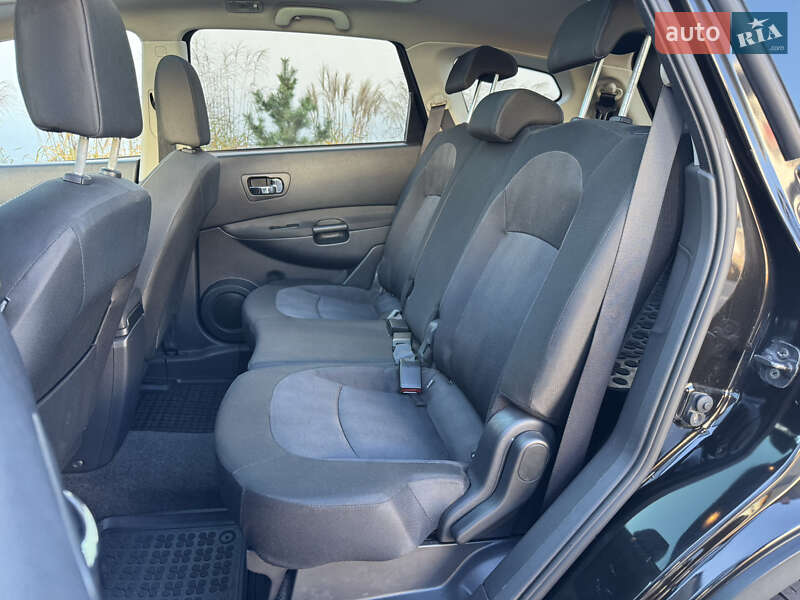 Внедорожник / Кроссовер Nissan Qashqai+2 2010 в Луцке