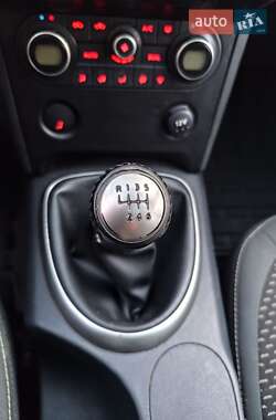 Внедорожник / Кроссовер Nissan Qashqai+2 2009 в 