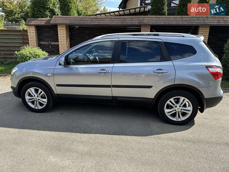 Позашляховик / Кросовер Nissan Qashqai+2 2010 в Києві фото 5 Позашляховик / Кросовер Nissan Qashqai+2 2010 в Києві