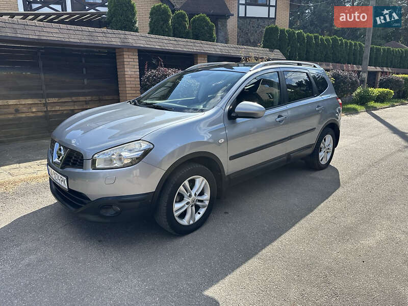 Позашляховик / Кросовер Nissan Qashqai+2 2010 в Києві фото 8 Позашляховик / Кросовер Nissan Qashqai+2 2010 в Києві