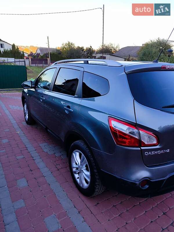 Внедорожник / Кроссовер Nissan Qashqai+2 2011 в Тернополе фото 5 Внедорожник / Кроссовер Nissan Qashqai+2 2011 в Тернополе