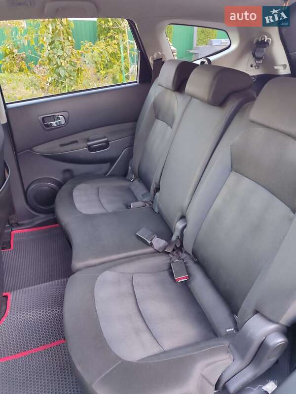 Внедорожник / Кроссовер Nissan Qashqai+2 2011 в Тернополе фото 15 Внедорожник / Кроссовер Nissan Qashqai+2 2011 в Тернополе