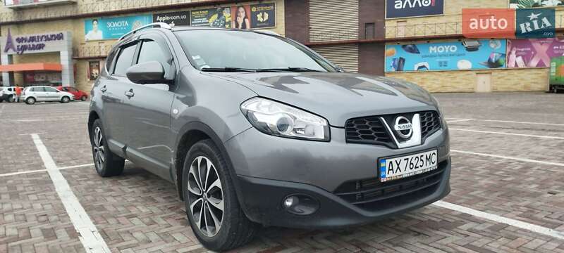 Внедорожник / Кроссовер Nissan Qashqai+2 2012 в Харькове