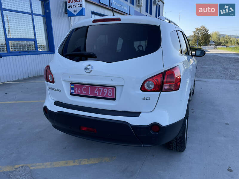 Внедорожник / Кроссовер Nissan Qashqai+2 2009 в Косове