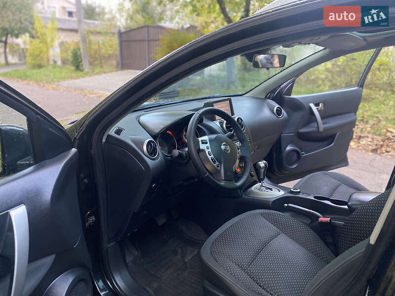 Позашляховик / Кросовер Nissan Qashqai+2 2009 в Рівному