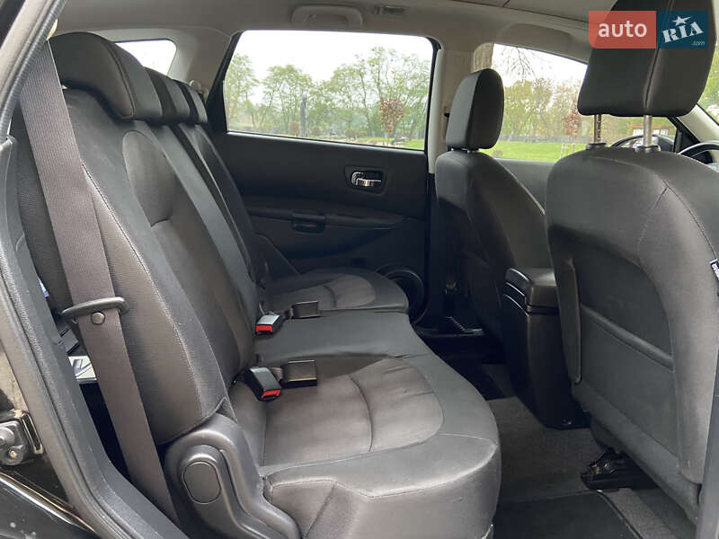 Позашляховик / Кросовер Nissan Qashqai+2 2013 в Звягелі