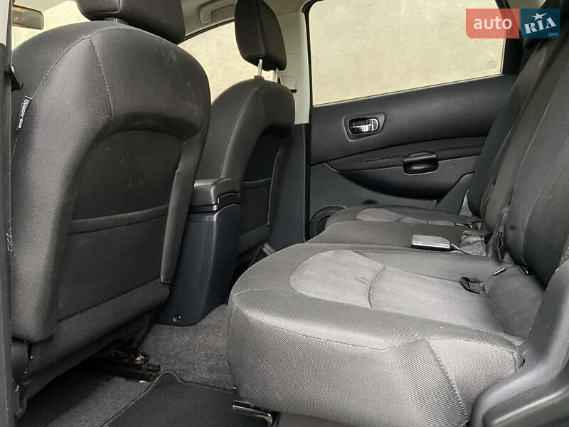 Позашляховик / Кросовер Nissan Qashqai+2 2013 в Звягелі