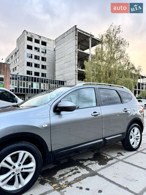 Внедорожник / Кроссовер Nissan Qashqai+2 2012 в Львове фото 3 Внедорожник / Кроссовер Nissan Qashqai+2 2012 в Львове