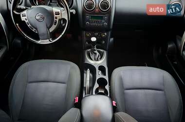 Внедорожник / Кроссовер Nissan Qashqai+2 2011 в 