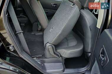 Внедорожник / Кроссовер Nissan Qashqai+2 2011 в 