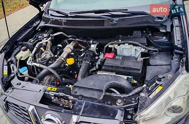 Внедорожник / Кроссовер Nissan Qashqai+2 2011 в 