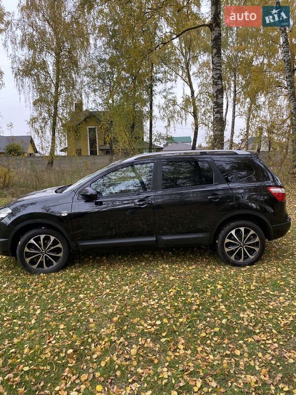 Внедорожник / Кроссовер Nissan Qashqai+2 2011 в Радивилове