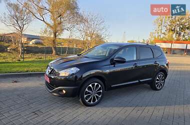 Внедорожник / Кроссовер Nissan Qashqai+2 2012 в 