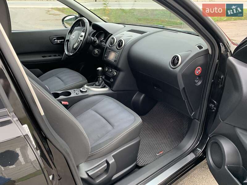 Внедорожник / Кроссовер Nissan Qashqai+2 2010 в Одессе фото 25 Внедорожник / Кроссовер Nissan Qashqai+2 2010 в Одессе