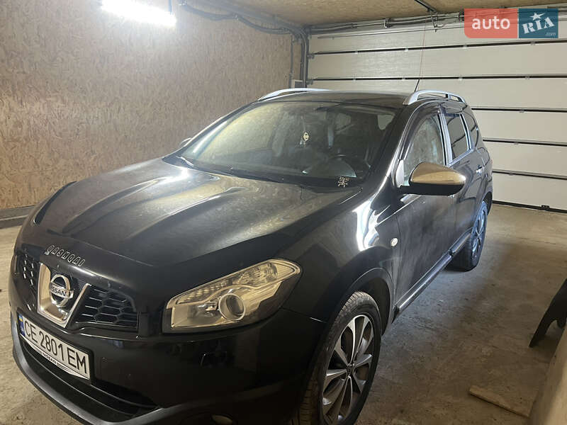 Внедорожник / Кроссовер Nissan Qashqai+2 2010 в Черновцах