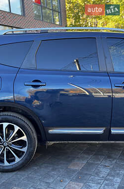 Позашляховик / Кросовер Nissan Qashqai+2 2011 в  фото 24 Позашляховик / Кросовер Nissan Qashqai+2 2011 в