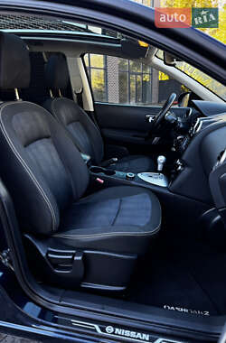 Позашляховик / Кросовер Nissan Qashqai+2 2011 в  фото 43 Позашляховик / Кросовер Nissan Qashqai+2 2011 в