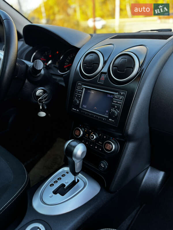 Внедорожник / Кроссовер Nissan Qashqai+2 2011 в Тернополе фото 47 Внедорожник / Кроссовер Nissan Qashqai+2 2011 в Тернополе