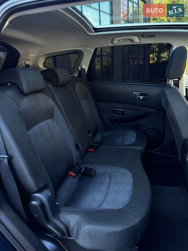 Внедорожник / Кроссовер Nissan Qashqai+2 2011 в Тернополе фото 52 Внедорожник / Кроссовер Nissan Qashqai+2 2011 в Тернополе