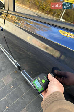 Позашляховик / Кросовер Nissan Qashqai+2 2011 в  фото 73 Позашляховик / Кросовер Nissan Qashqai+2 2011 в