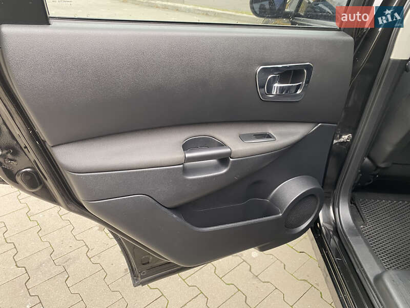 Внедорожник / Кроссовер Nissan Qashqai+2 2012 в Белой Церкви