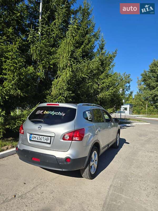 Внедорожник / Кроссовер Nissan Qashqai+2 2009 в Бердичеве фото 4 Внедорожник / Кроссовер Nissan Qashqai+2 2009 в Бердичеве