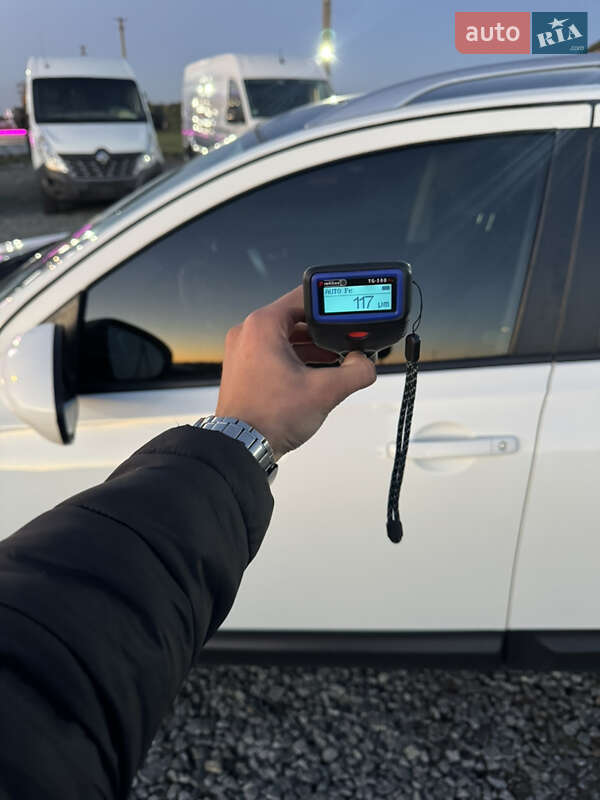 Позашляховик / Кросовер Nissan Qashqai+2 2012 в Умані