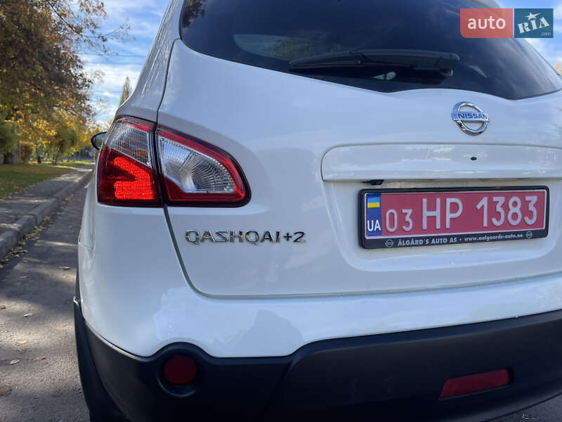 Внедорожник / Кроссовер Nissan Qashqai+2 2010 в Луцке