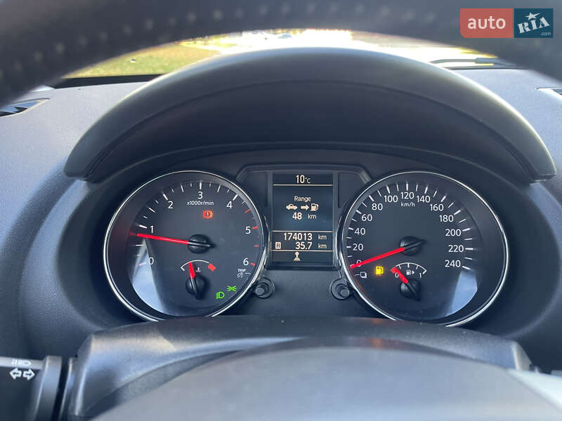 Внедорожник / Кроссовер Nissan Qashqai+2 2010 в Луцке