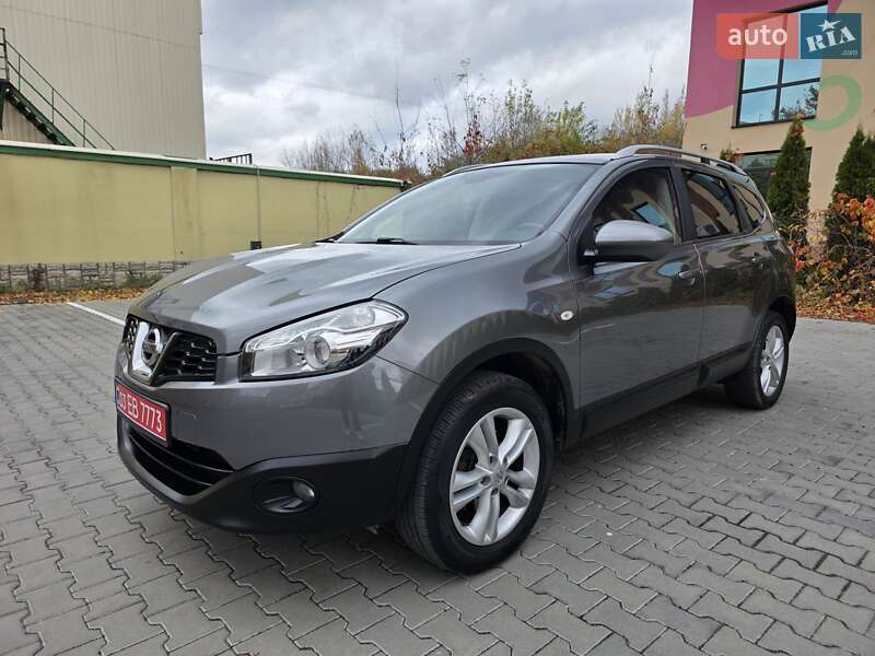 Внедорожник / Кроссовер Nissan Qashqai+2 2011 в Луцке