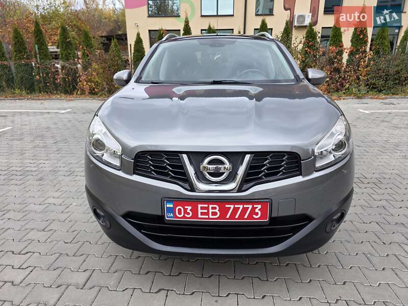 Внедорожник / Кроссовер Nissan Qashqai+2 2011 в Луцке