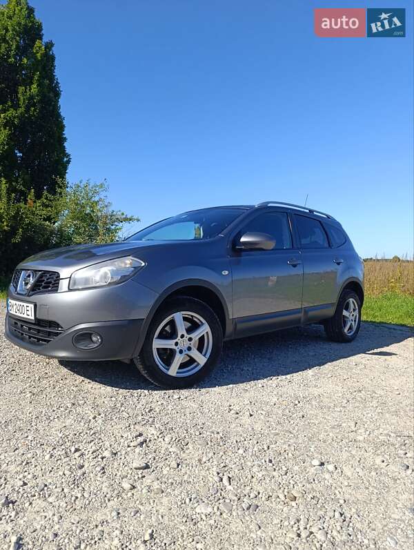 Внедорожник / Кроссовер Nissan Qashqai+2 2012 в Львове