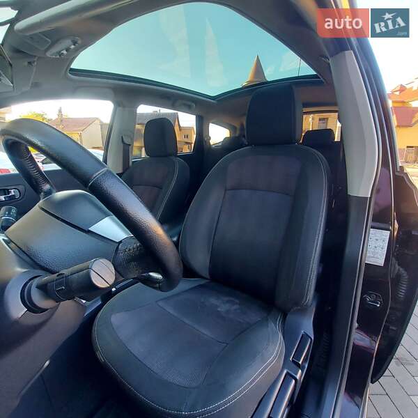 Внедорожник / Кроссовер Nissan Qashqai+2 2012 в Киеве фото 12 Внедорожник / Кроссовер Nissan Qashqai+2 2012 в Киеве