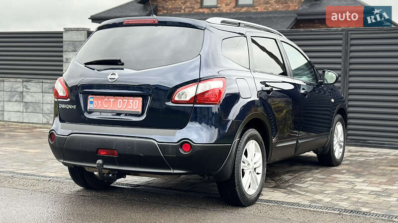 Внедорожник / Кроссовер Nissan Qashqai+2 2010 в Ровно