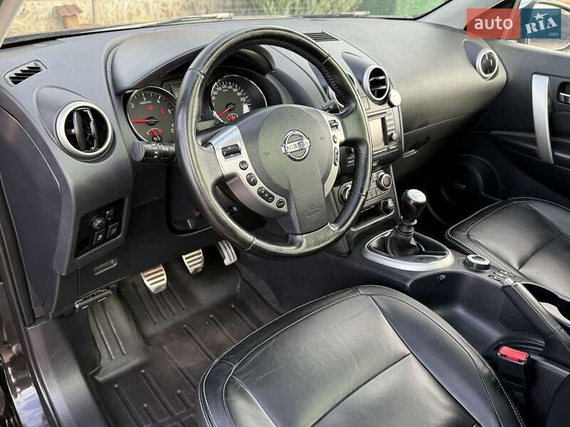 Внедорожник / Кроссовер Nissan Qashqai+2 2012 в Киеве