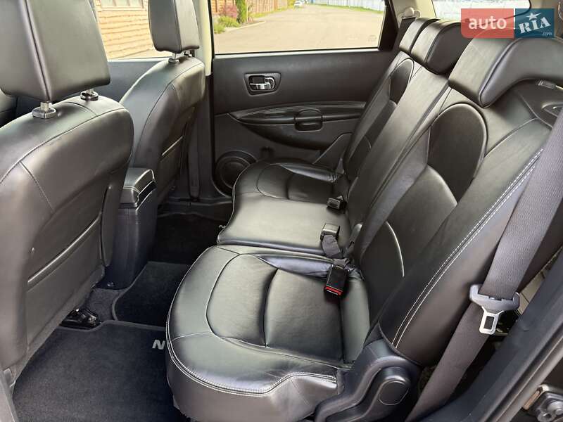 Внедорожник / Кроссовер Nissan Qashqai+2 2012 в Киеве