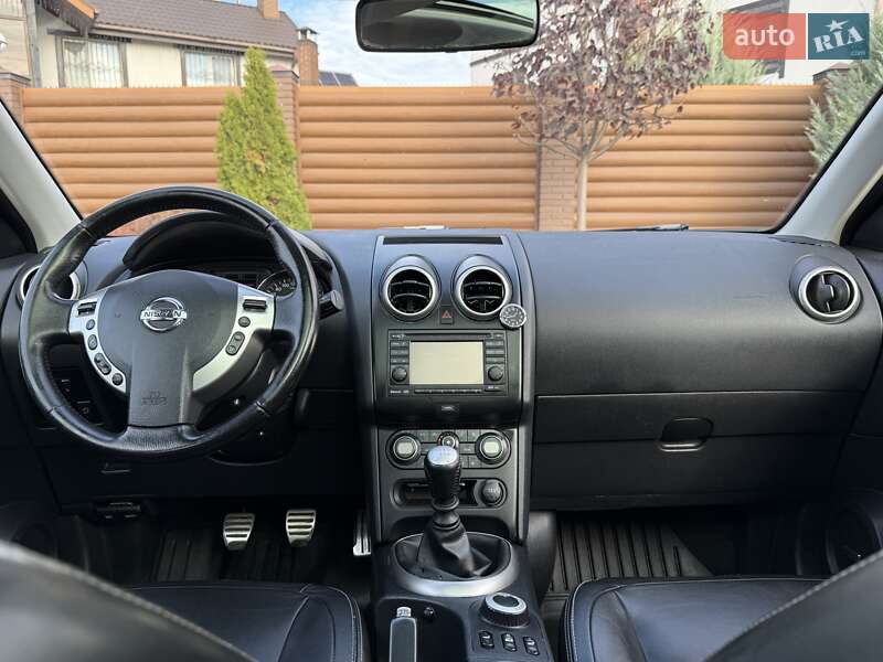 Внедорожник / Кроссовер Nissan Qashqai+2 2012 в Киеве