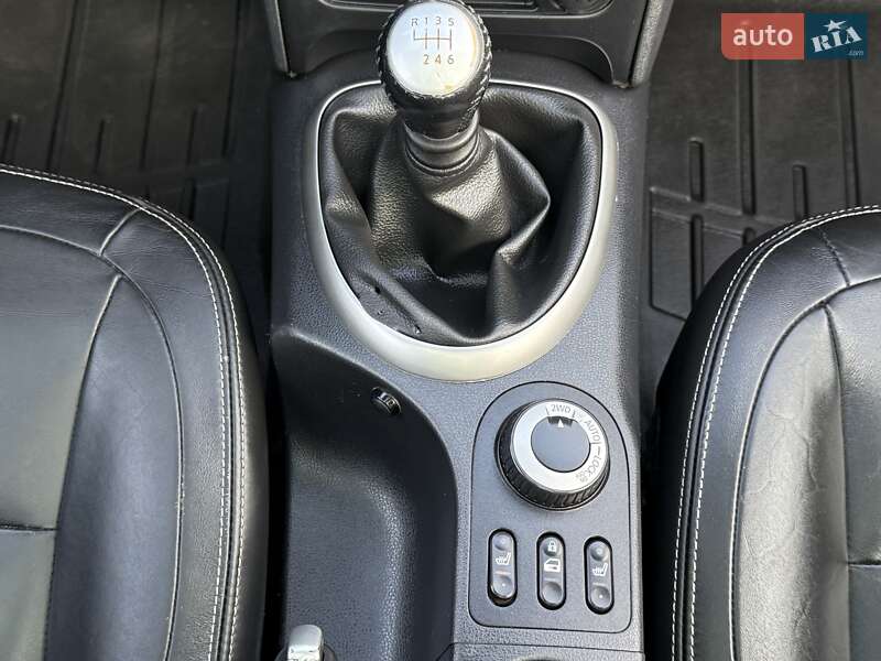 Внедорожник / Кроссовер Nissan Qashqai+2 2012 в Киеве