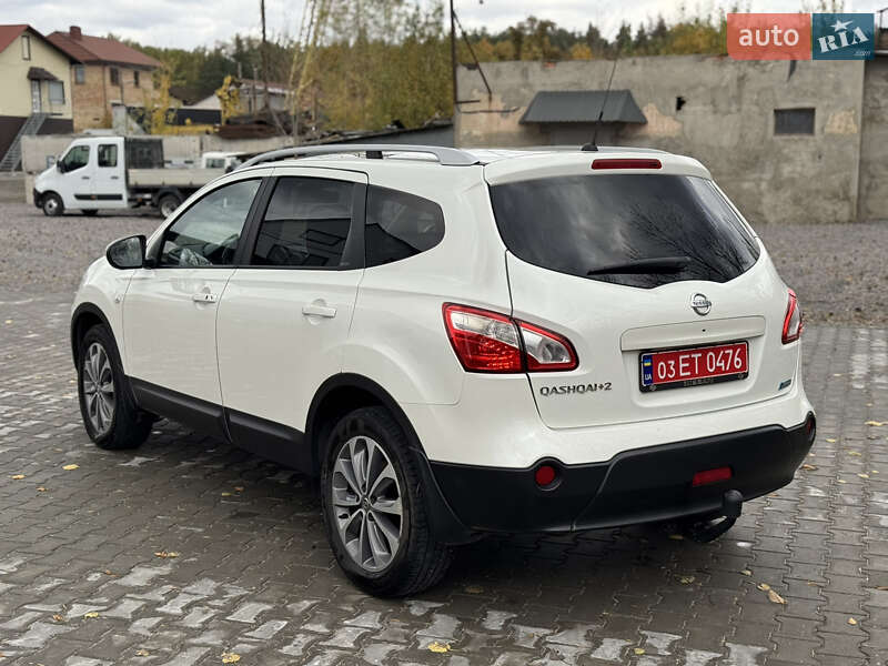 Внедорожник / Кроссовер Nissan Qashqai+2 2013 в Ровно