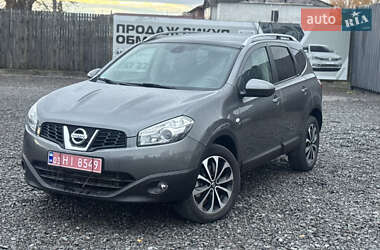 Внедорожник / Кроссовер Nissan Qashqai+2 2012 в Сарнах